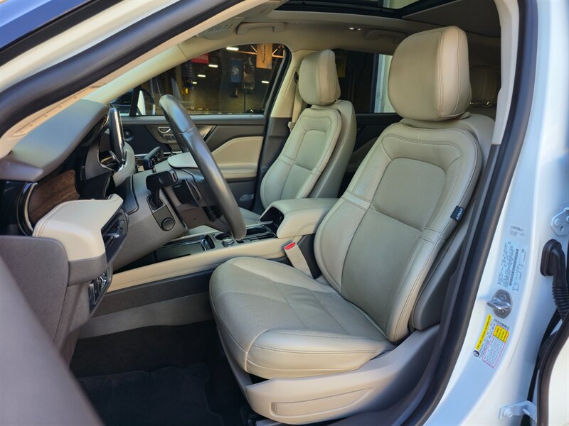 Used 2020 Lincoln Corsair Reserve w/ Equipment Group 201A FWD image 15