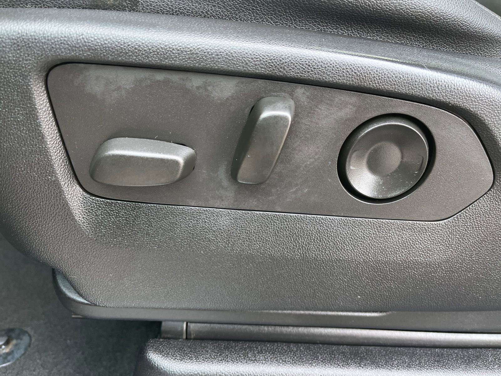 Used 2021 Chevrolet Tahoe Z71 image 29