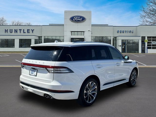Used 2023 Lincoln Aviator Grand Touring w/ Equipment Group 301A AWD/4WD image 5