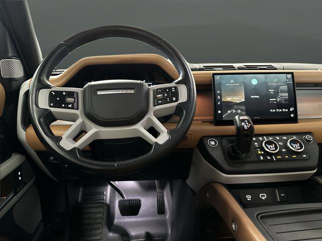 Used 2023 Land Rover Defender 130 First Edition image 5