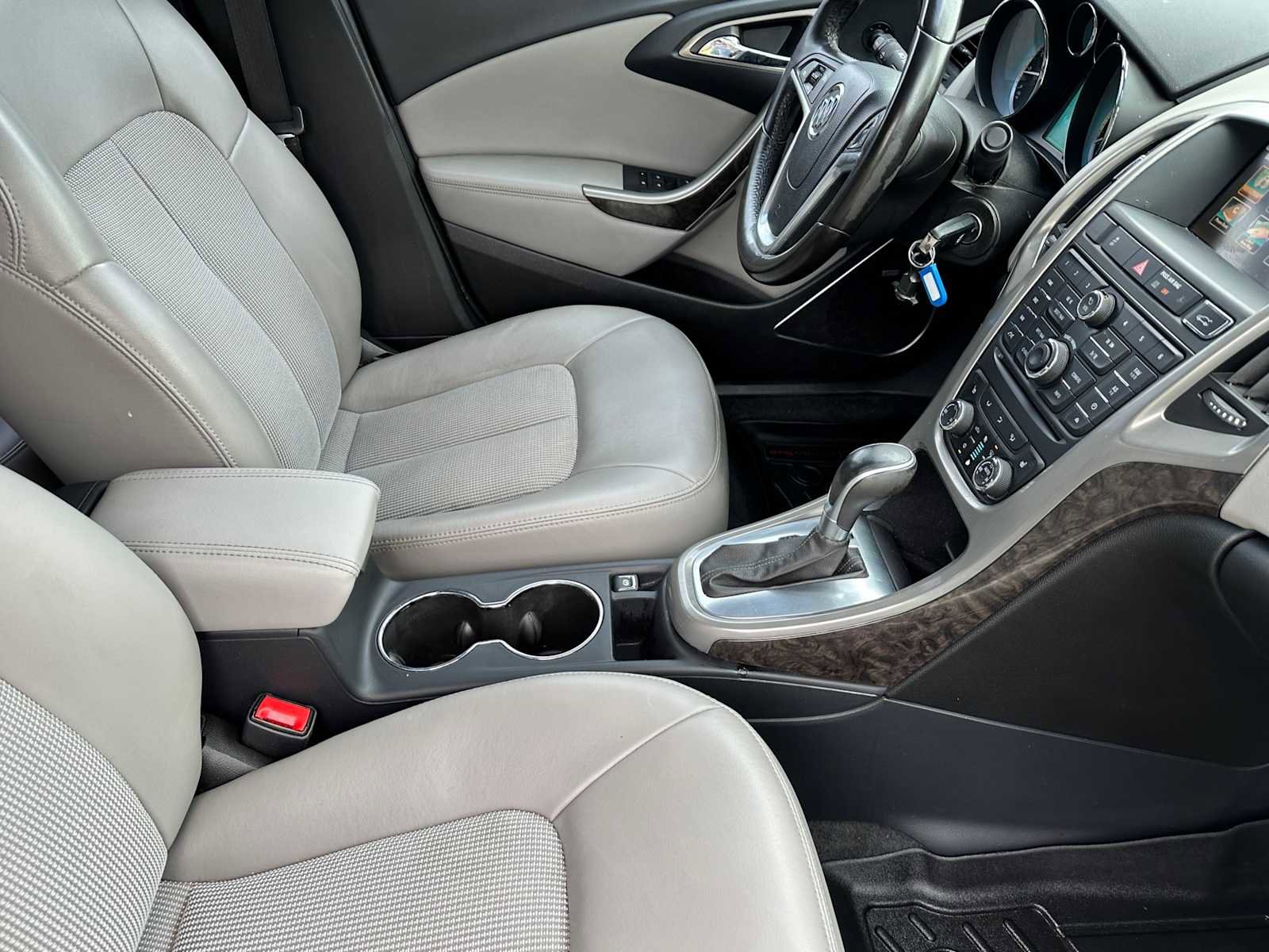 Used 2016 Buick Verano Sport Touring FWD image 19