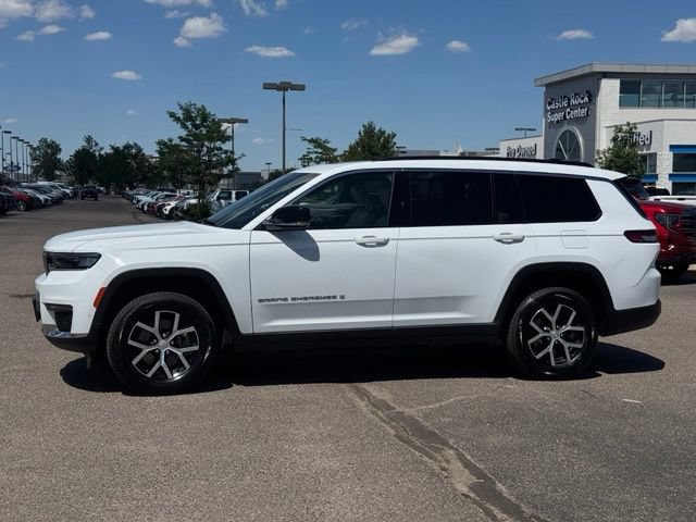 Used 2024 Jeep Grand Cherokee L Limited w/ Luxury Tech Group II AWD/4WD image 2