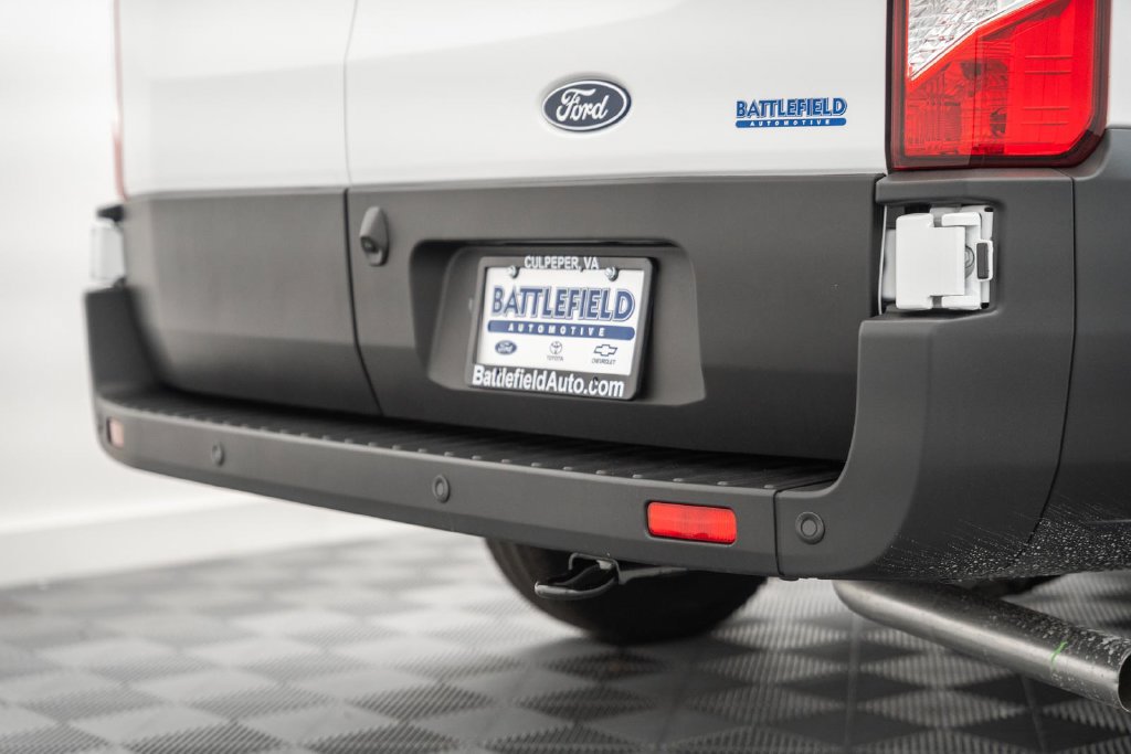 New 2026 Ford Transit 150 Low Roof w/ Load Area Protection Package RWD image 9