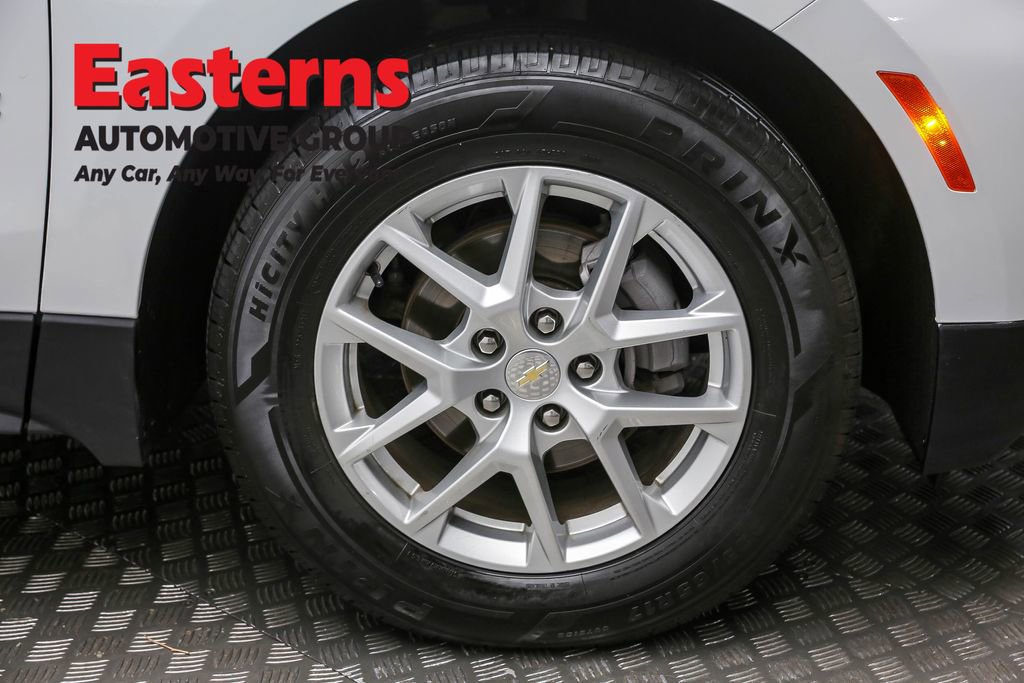 Used 2024 Chevrolet Equinox LS image 28