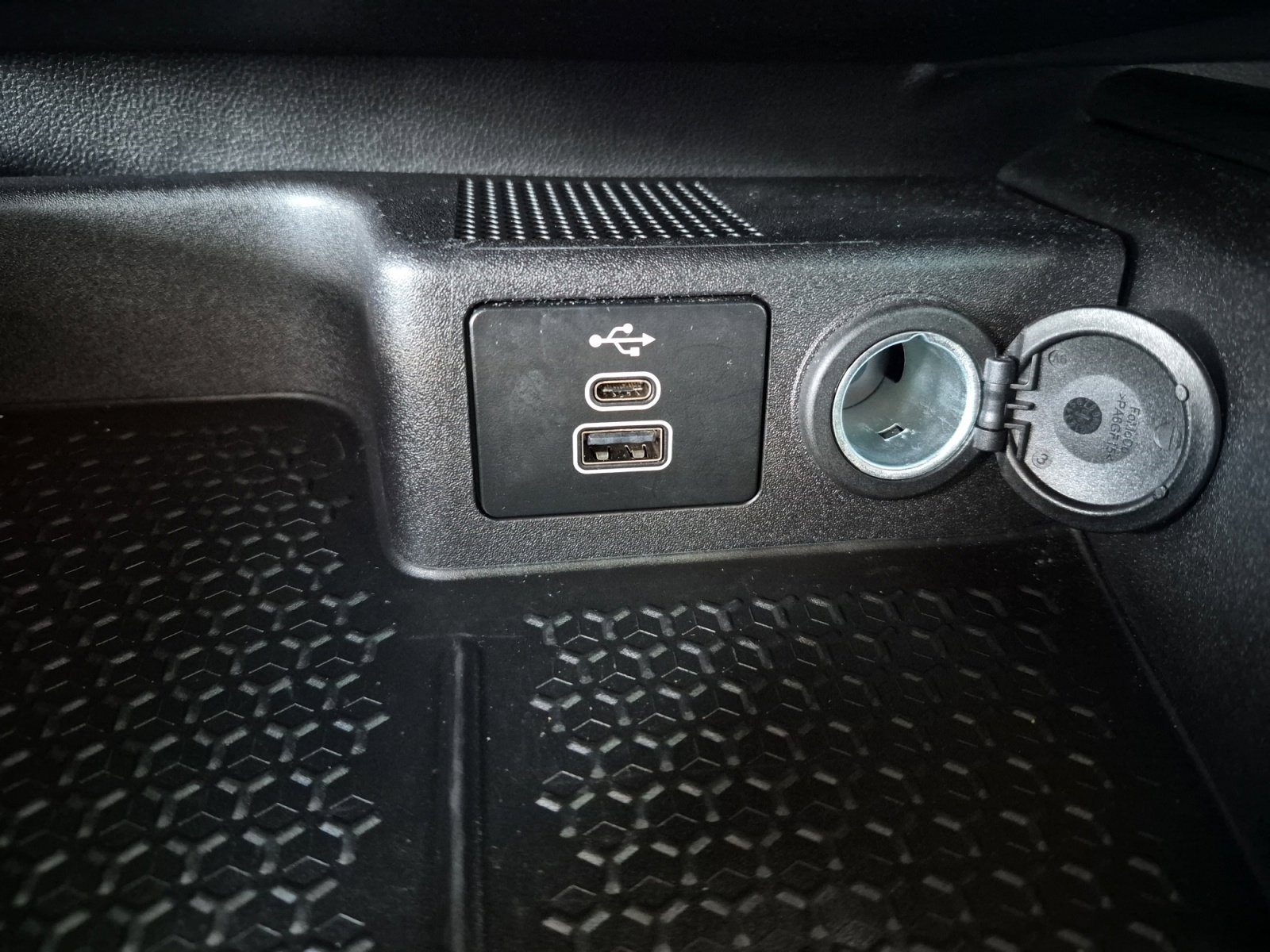 Used 2023 Ford Bronco Sport Badlands image 20