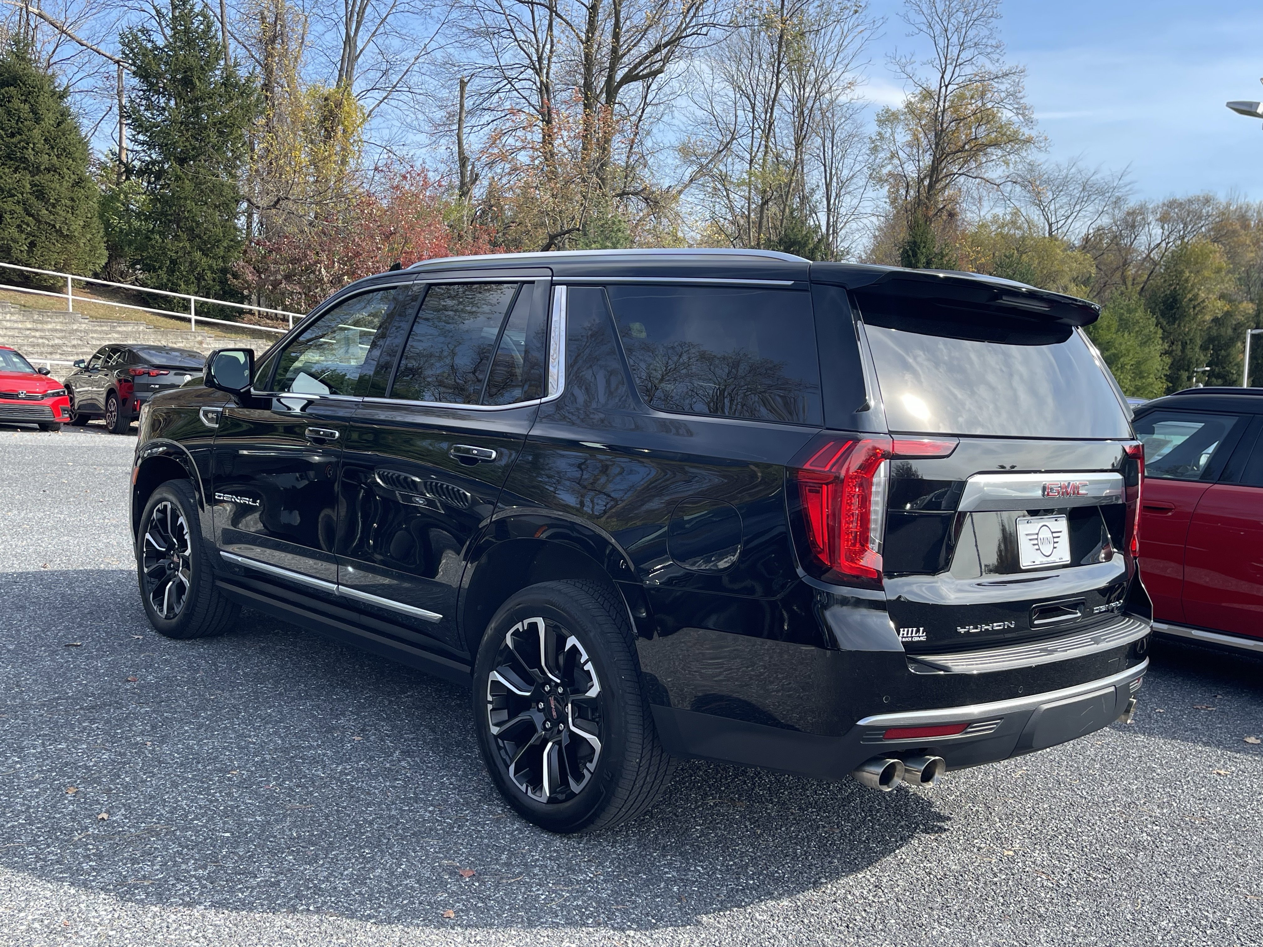 Used 2023 GMC Yukon Denali image 6