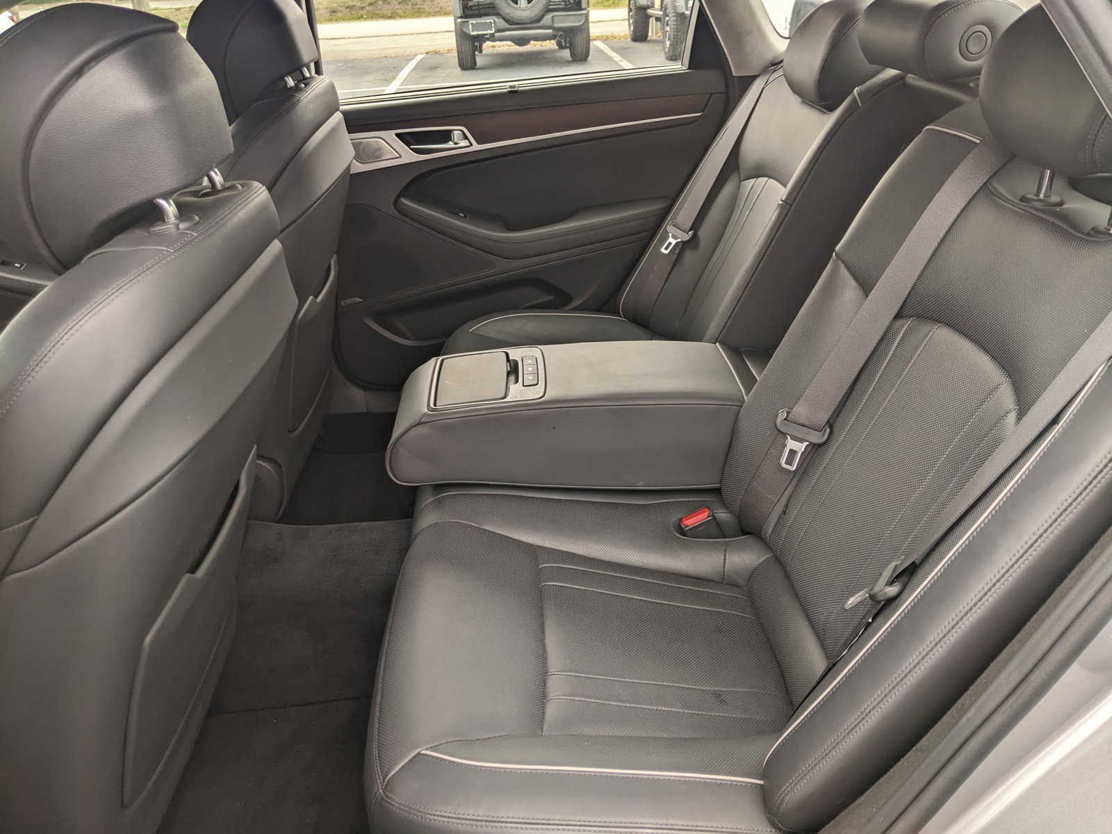 Used 2020 Genesis G80 5.0 Ultimate image 10