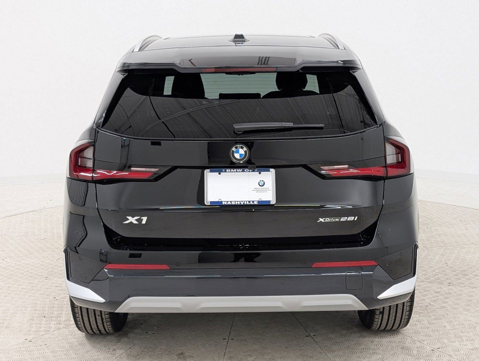 Used 2025 BMW X1 xDrive28i w/ Convenience Package AWD/4WD image 10