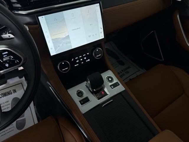 New 2026 Jaguar F-PACE R-Dynamic S AWD/4WD image 38