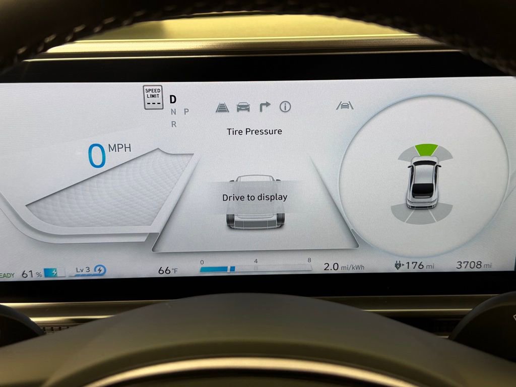 Used 2025 Hyundai Ioniq 6 SEL image 15