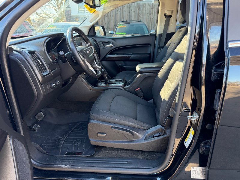 Used 2018 GMC Canyon SLE image 11