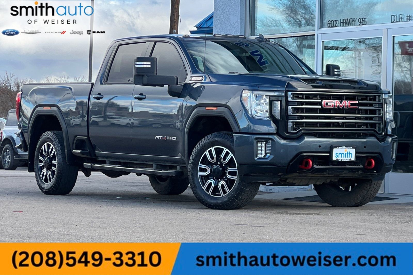 Used 2020 GMC Sierra 2500 AT4 w/ AT4 Premium Package image 1