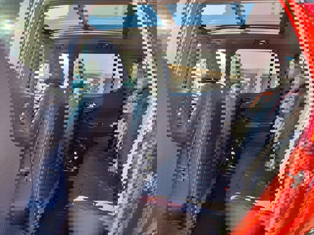 Used 2025 Chevrolet Equinox RS w/ Safety and Technology Package image 30