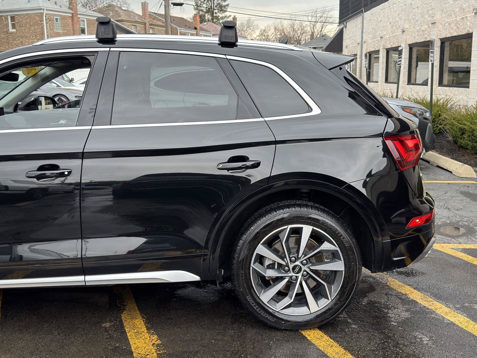 Used 2023 Audi Q5 2.0T Premium Plus w/ Premium Plus Package AWD/4WD image 5