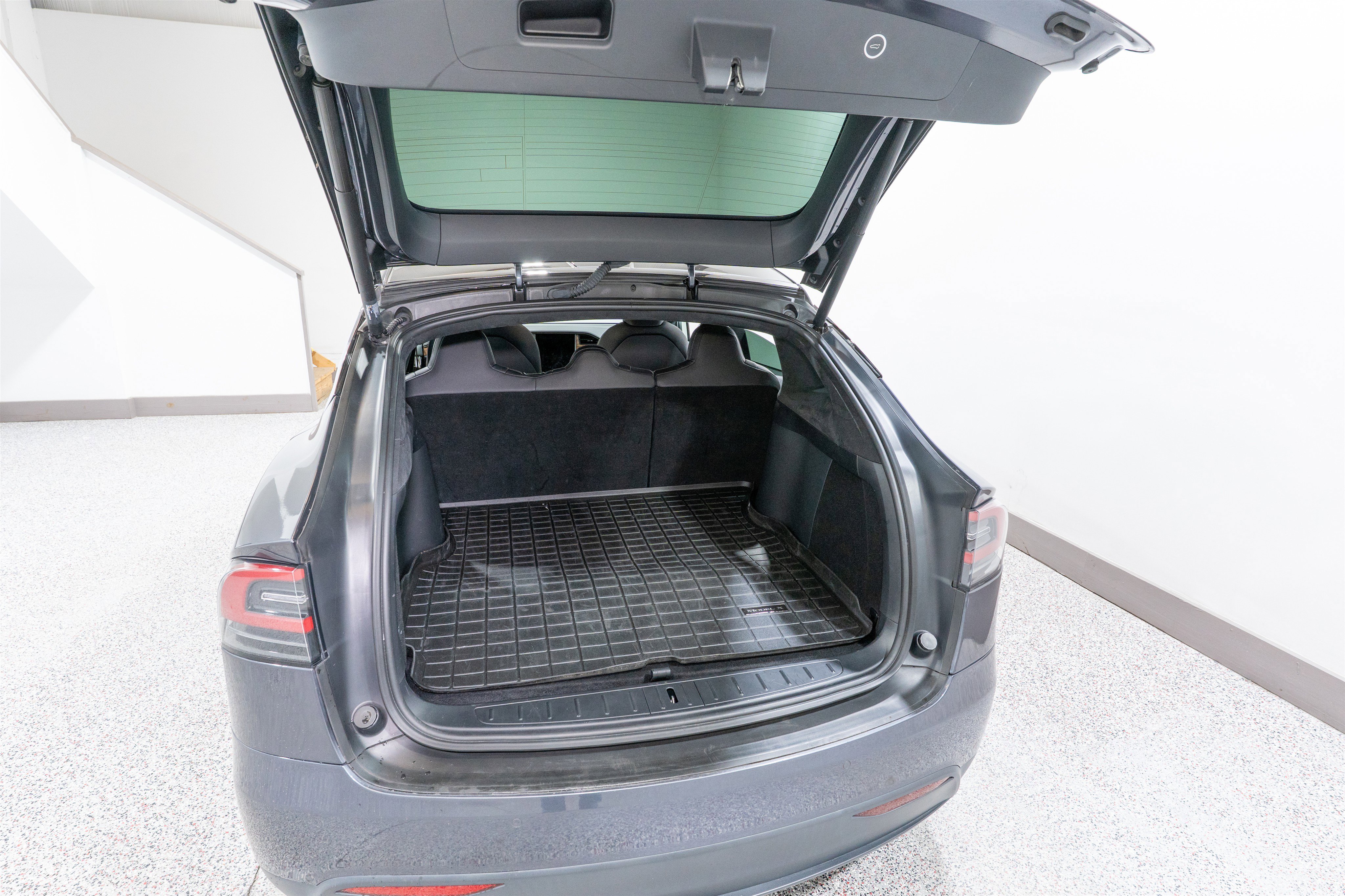 Used 2020 Tesla Model X Long Range image 30