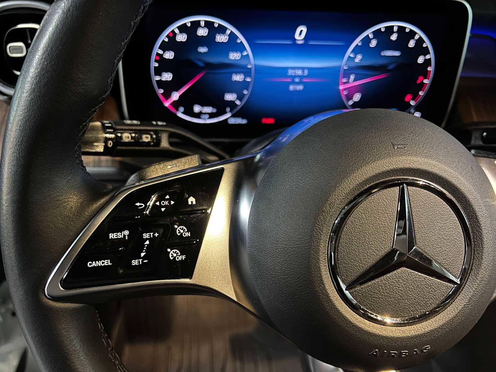 Certified 2025 Mercedes-Benz GLC 300 4MATIC image 25