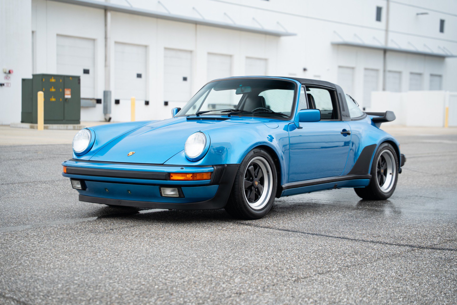 Used 1989 Porsche 911 Targa RWD image 27