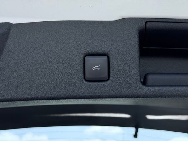 Used 2024 Ford Escape ST-Line w/ Tech Pack #1 AWD/4WD image 14