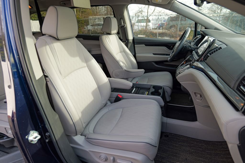 Used 2024 Honda Odyssey Elite image 40