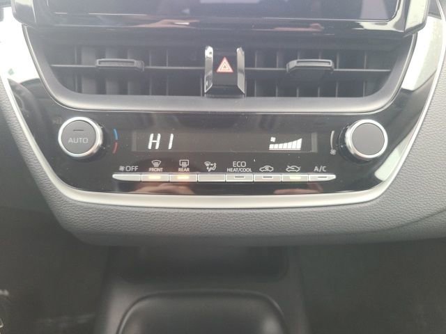 Used 2024 Toyota Corolla LE image 27