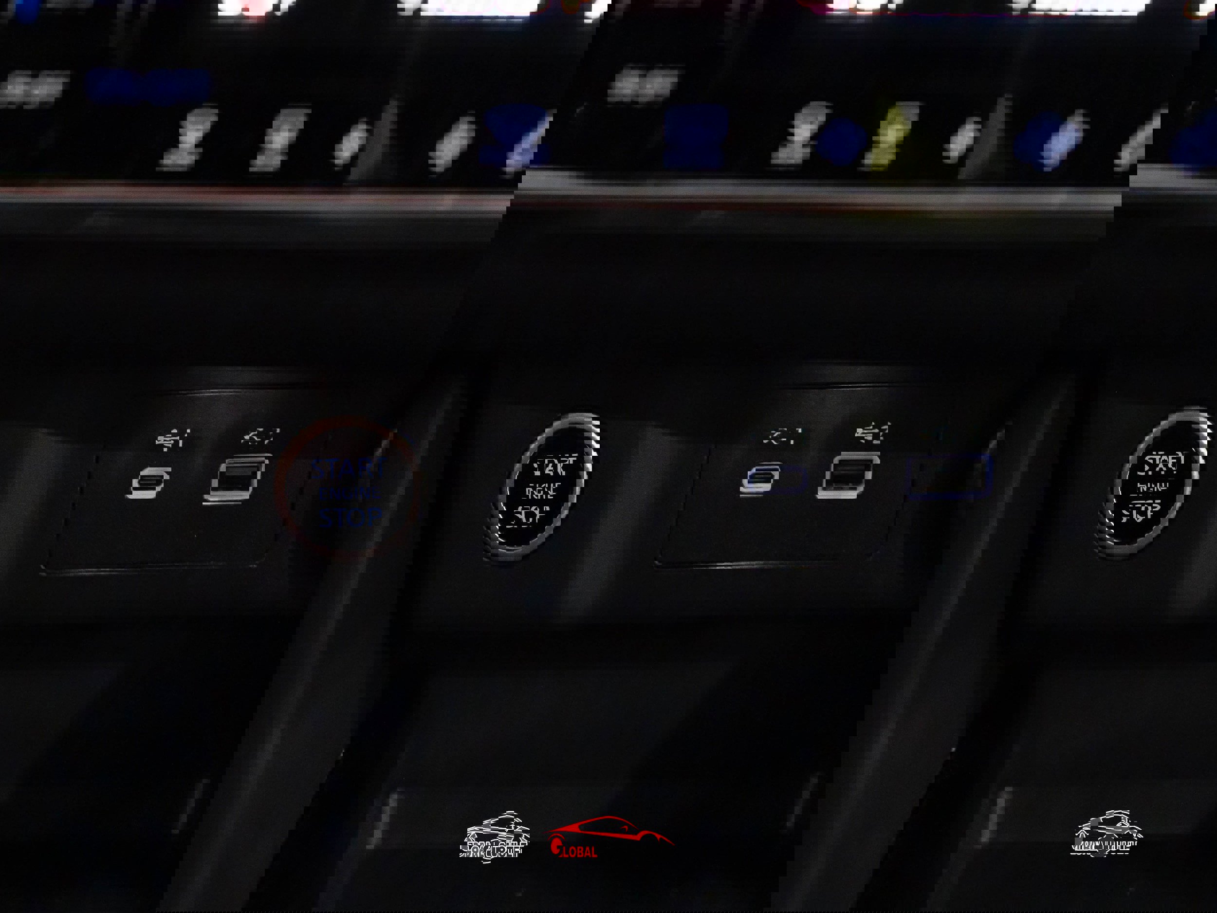 Used 2021 Nissan Rogue SV image 34