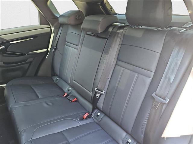New 2025 Land Rover Range Rover Evoque Dynamic SE AWD/4WD image 9