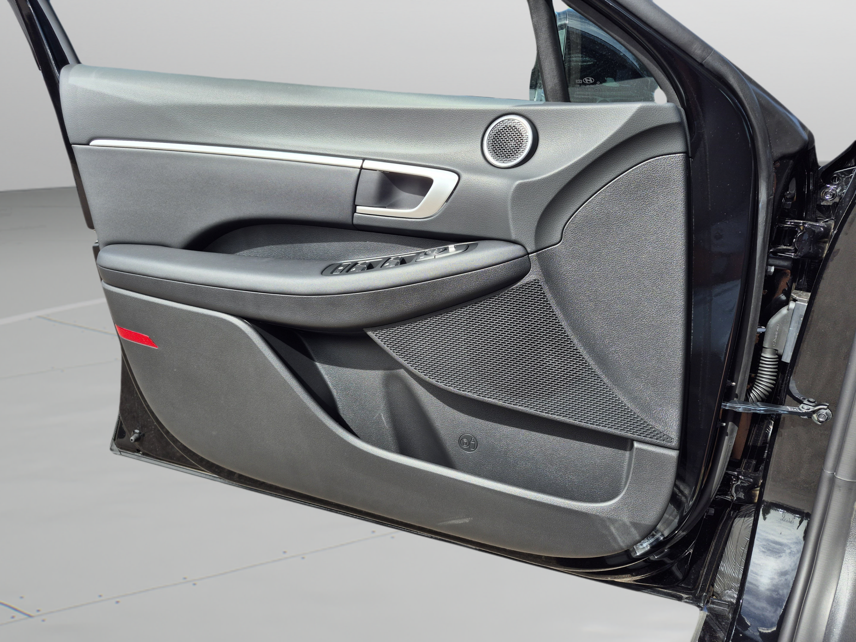New 2026 Hyundai Sonata SEL FWD image 23
