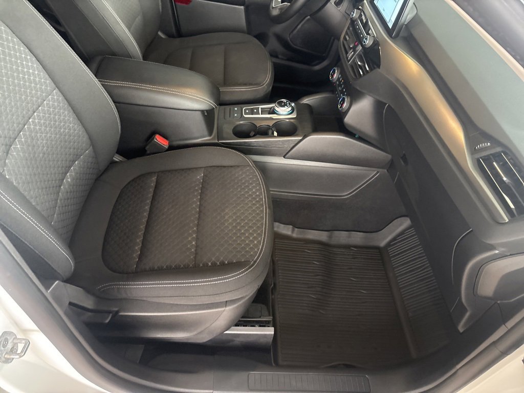 Used 2023 Ford Escape Active image 30
