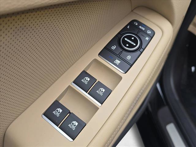 Used 2015 Hyundai Genesis 3.8 w/ Option Group 04 image 7