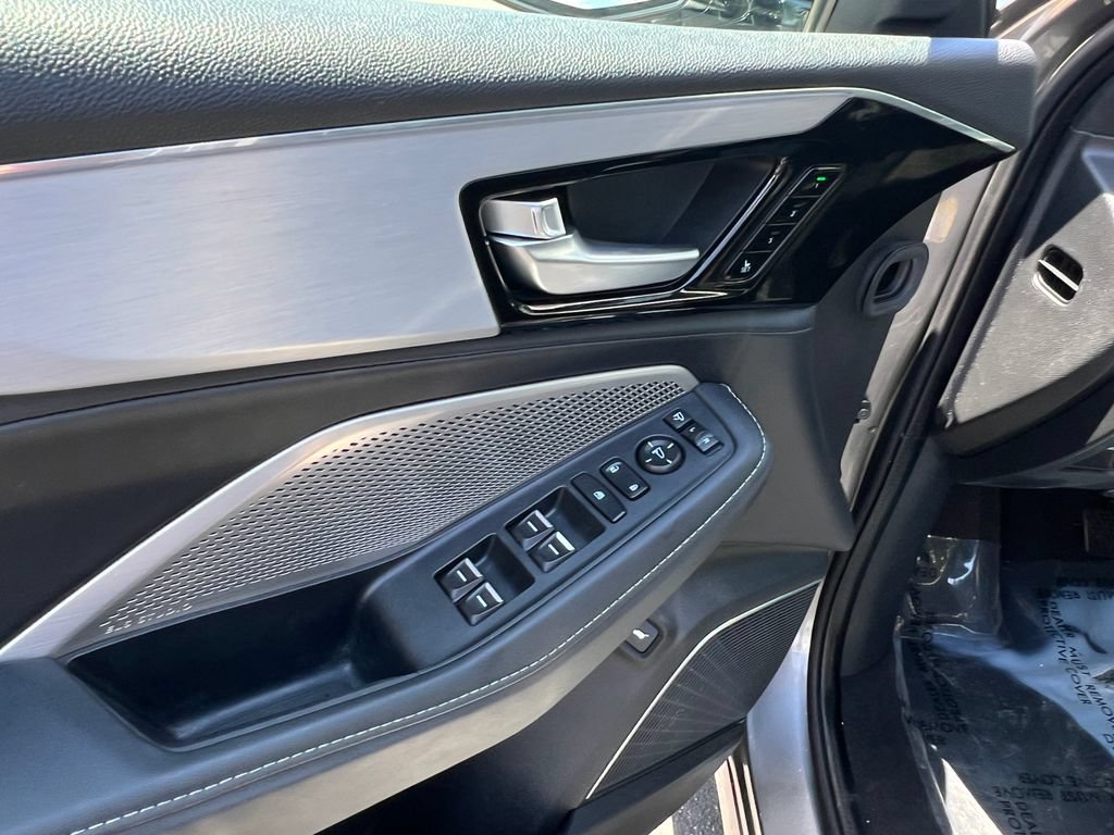 Used 2024 Acura MDX w/ Technology Package AWD/4WD image 25