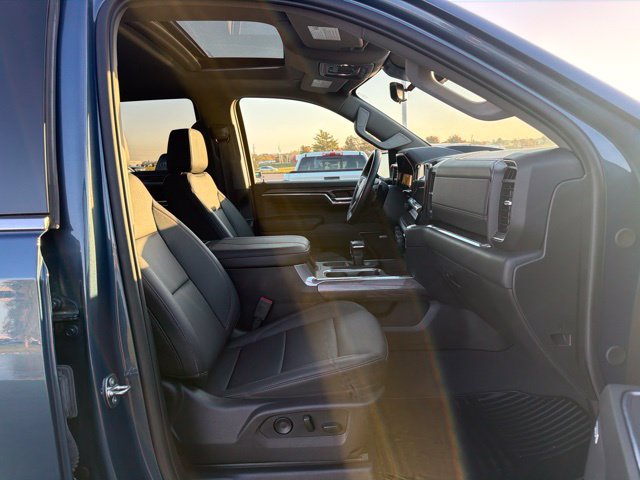 Certified 2024 Chevrolet Silverado 1500 LTZ w/ LTZ Premium Package AWD/4WD image 11