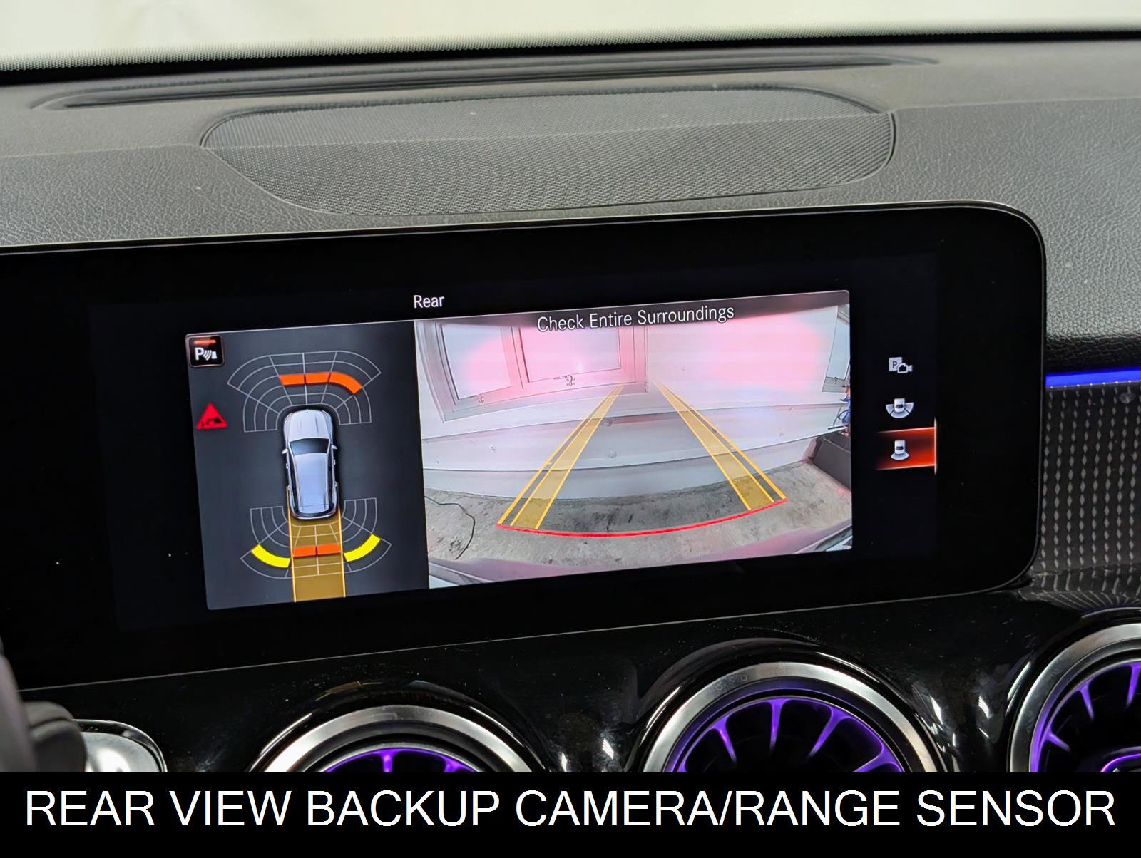 Used 2023 Mercedes-Benz EQB 300 4MATIC image 39