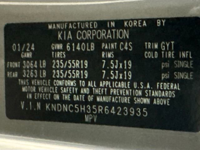 Used 2024 Kia Carnival EX FWD image 34