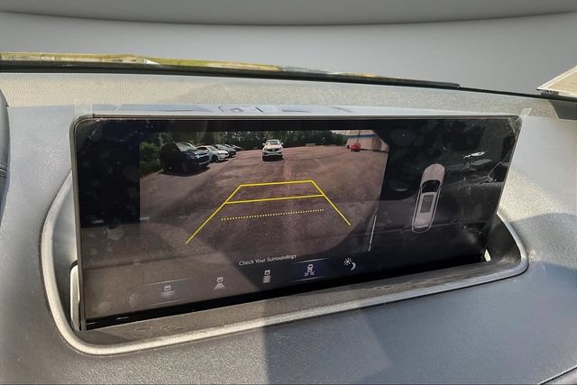 Used 2024 Acura MDX w/ Technology Package FWD image 16