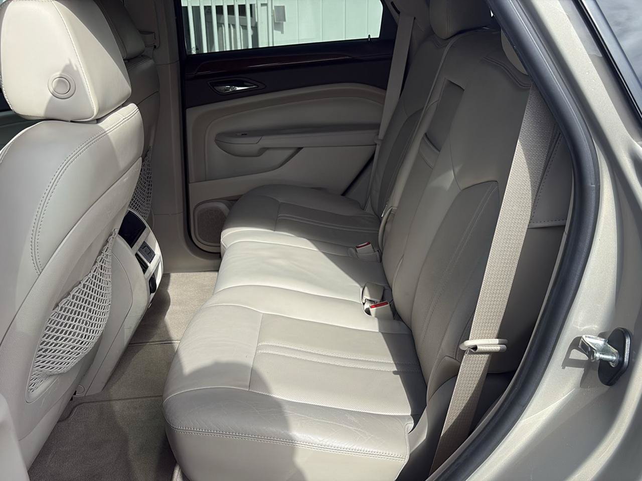 Used 2011 Cadillac SRX Performance FWD image 17