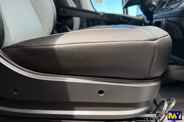 Used 2026 RAM ProMaster 2500 w/ Convenience Group FWD image 22
