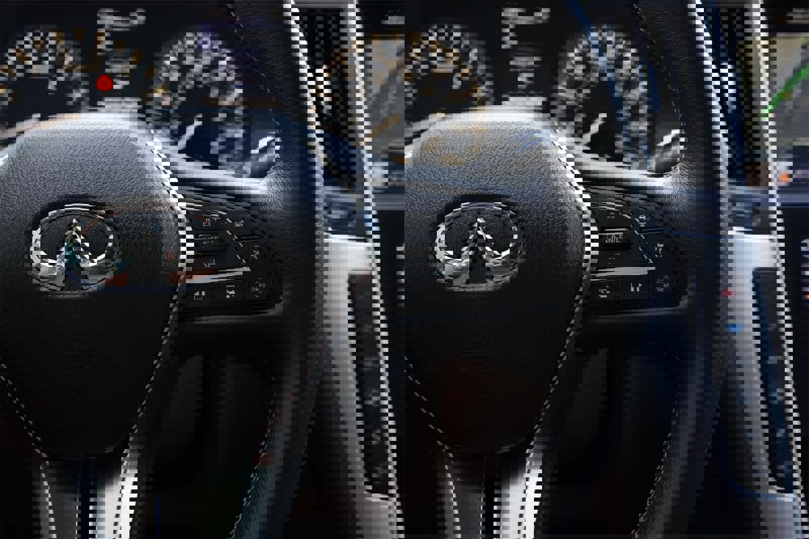 Used 2024 INFINITI Q50 Luxe w/ Cargo Package image 11
