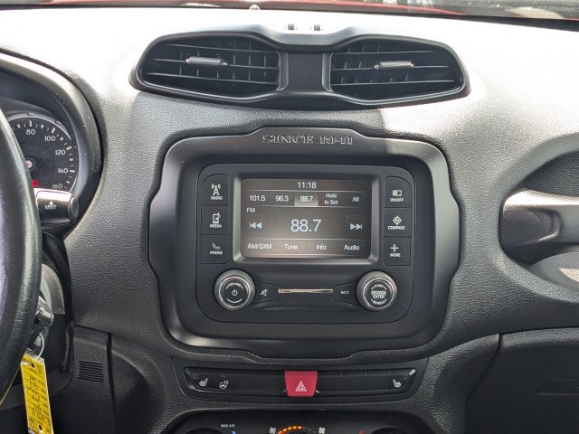 Used 2015 Jeep Renegade Limited FWD image 18