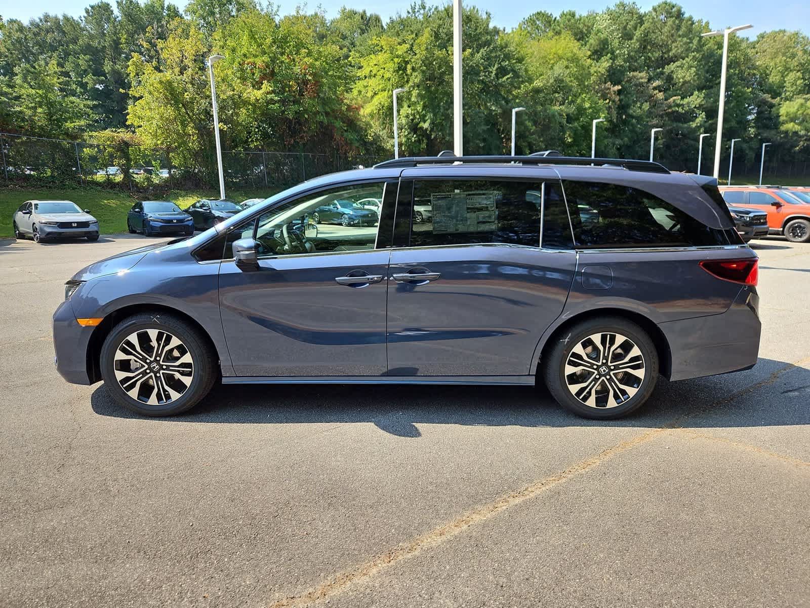 New 2027 Honda Odyssey Elite image 2