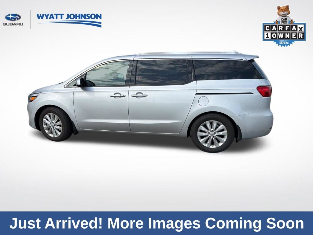 Used 2018 Kia Sedona EX image 3