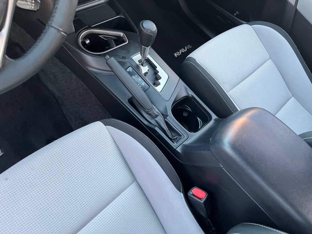Used 2018 Toyota RAV4 XLE w/ Plus Extra Value Package FWD image 20