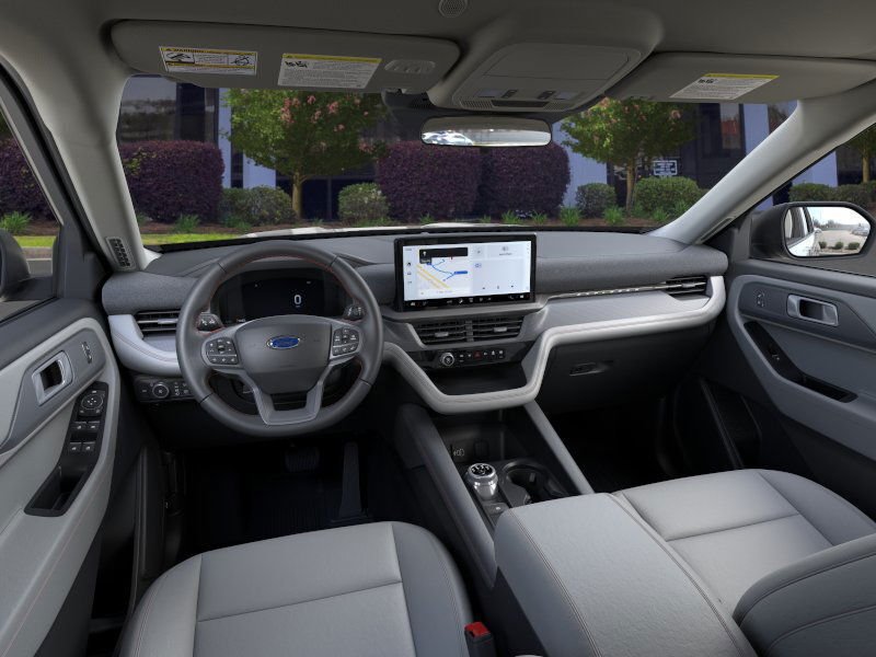 New 2026 Ford Explorer Active w/ Active Comfort Package RWD image 32