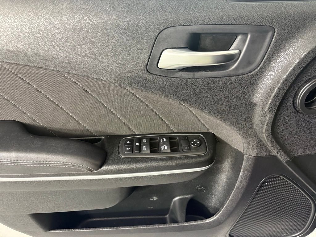 Used 2023 Dodge Charger SXT RWD image 19