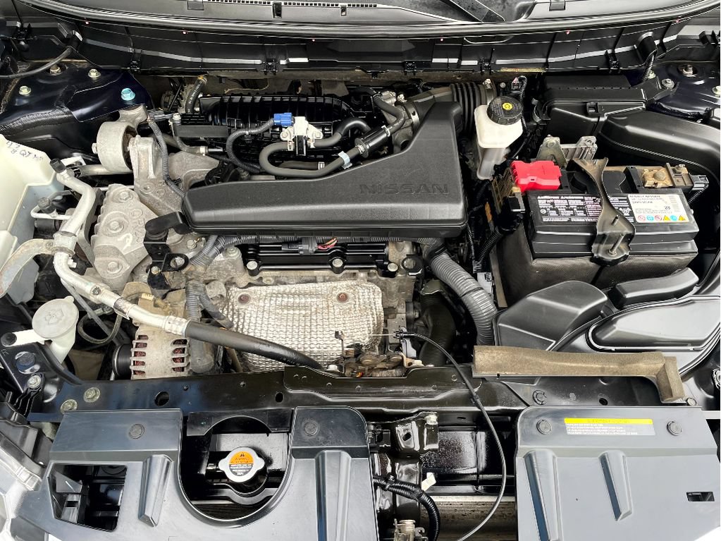 Used 2019 Nissan Rogue SV AWD/4WD image 7