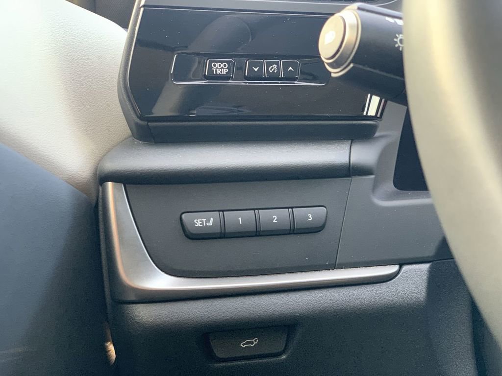 Used 2023 Lexus RZ 450e Premium w/ Technology Package image 15