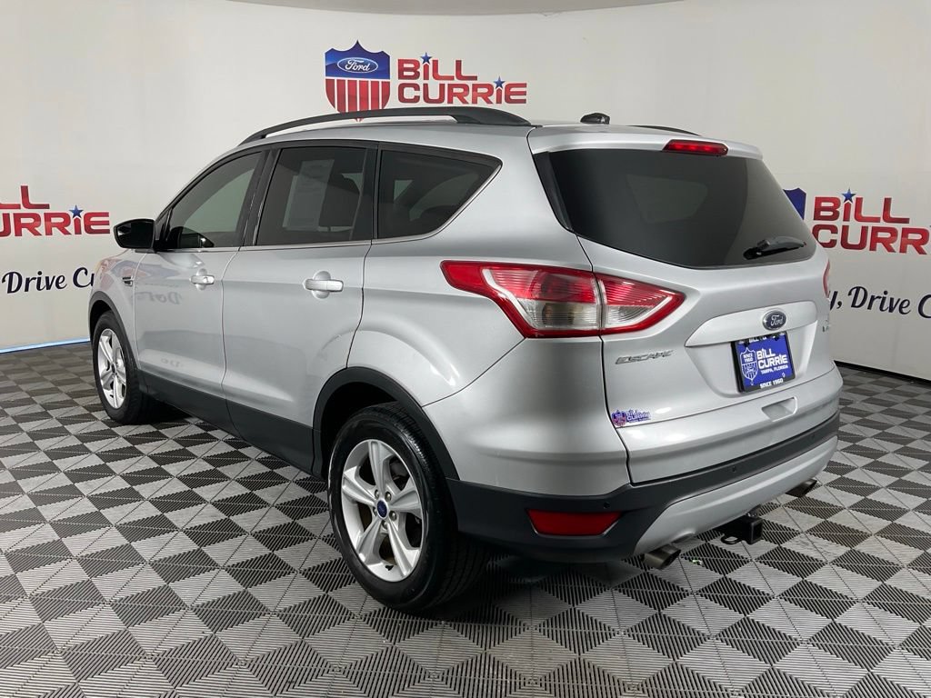 Used 2016 Ford Escape SE w/ Equipment Group 201A FWD image 5