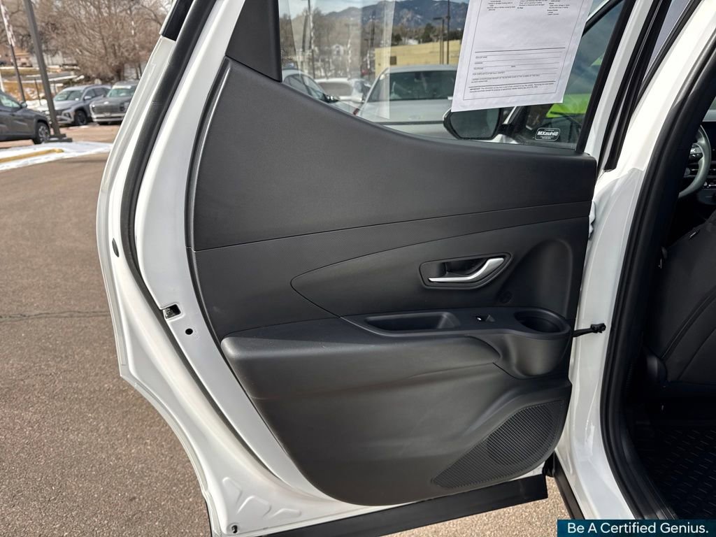 Certified 2025 Hyundai Santa Cruz SE image 34