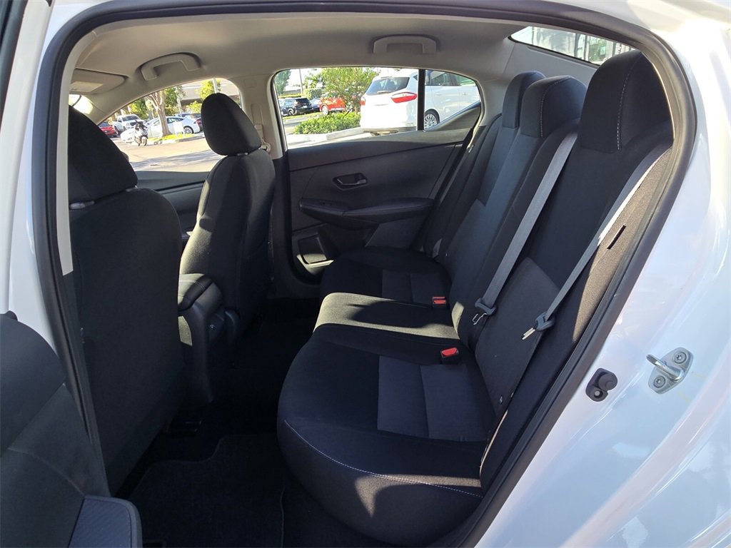 Used 2024 Nissan Sentra SV image 14