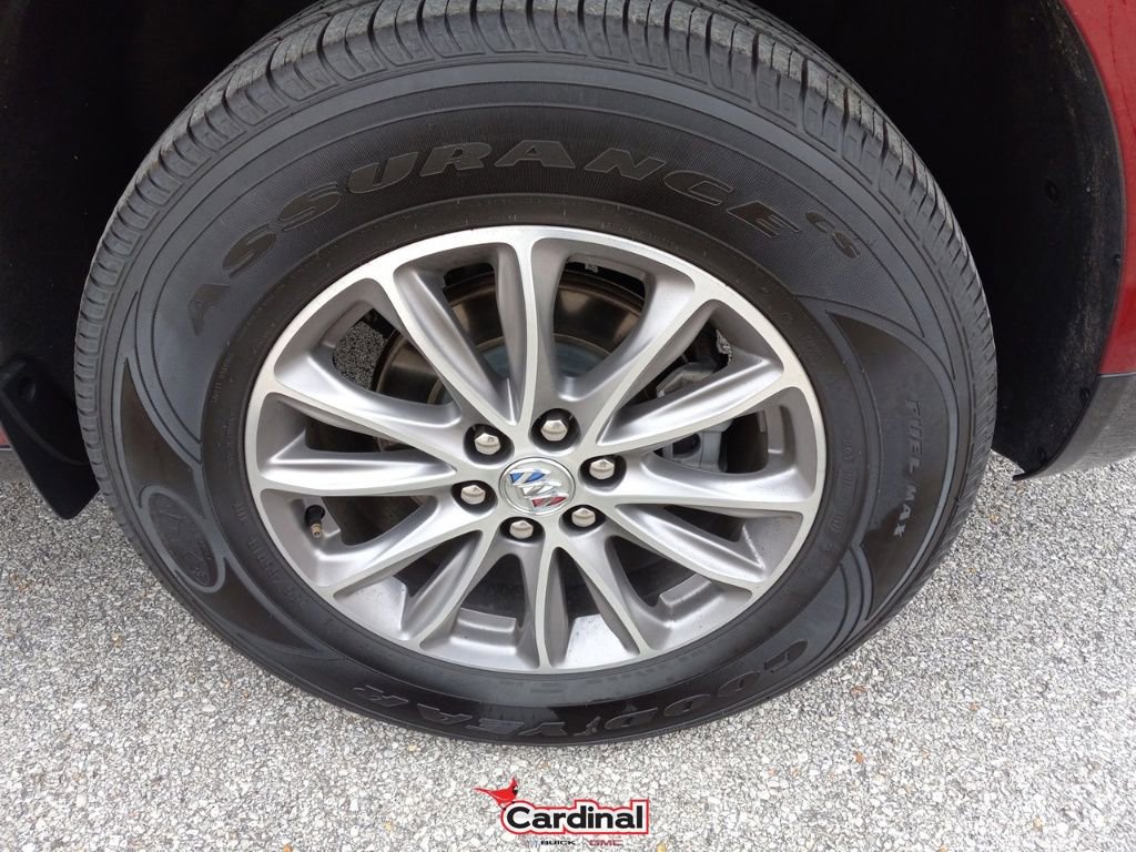 Used 2024 Buick Enclave Premium image 13