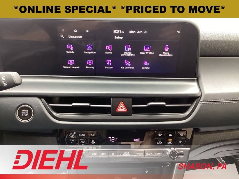 Used 2024 Kia Seltos SX w/ SX Sunroof Package AWD/4WD image 21